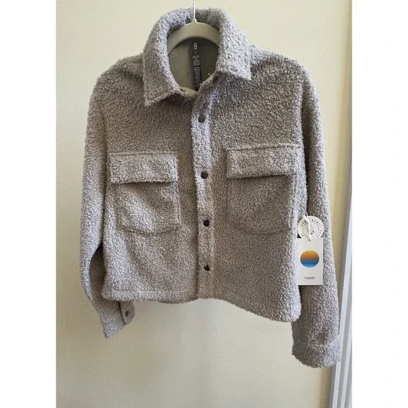 $158 New With Tags Vuori Sycamore Short Shirt Jacket Size S Dark Salt - Picture 4 of 10